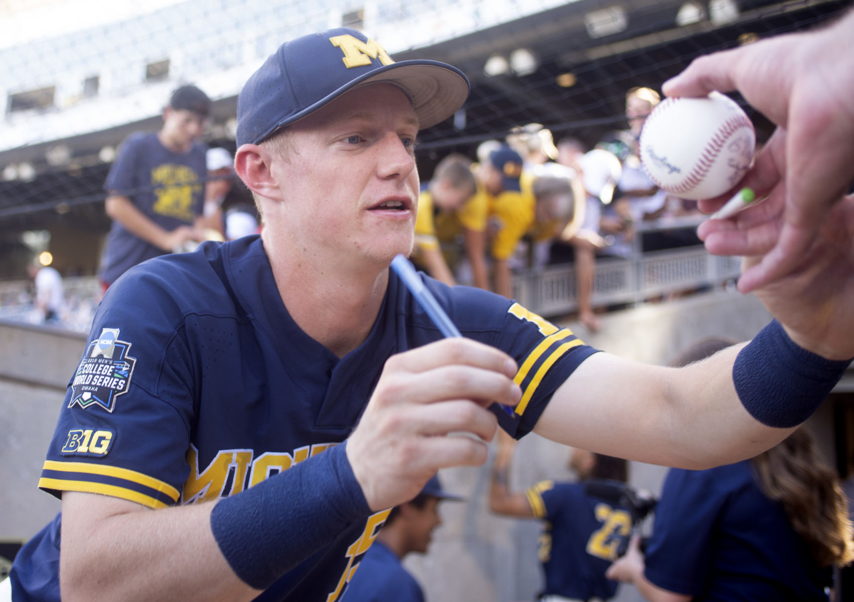 College World Series Championship, 6.26